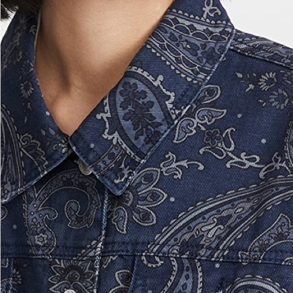 We Wore What jacket - Picture 2 of 4